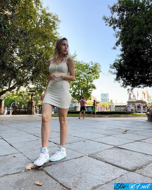 Nikol Koulen Слив Вк